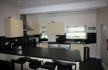 Moseley Road, Fallowfield, Manchester - Image 3